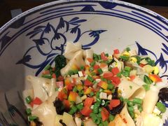 -元志初腊汁肉夹馍(钟楼粉巷店)