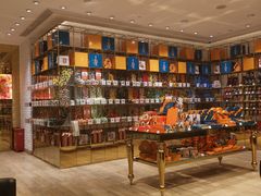 -VENCHI 闻绮(北京国贸商城店)