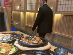 -韩烧牛中牛·甄选黑牛烤肉(黑金店)