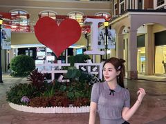 -王府井奥莱棋盘山小镇