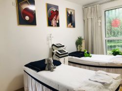 -美肤盾祛痘·问题肌头疗管理中心