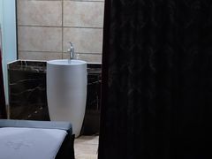 -鸿远足浴·瑜伽按摩·养生Spa旗舰店