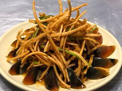 馓子拌皮蛋-巴厘龙虾·榜首油焖大虾(旗舰店·万松园)