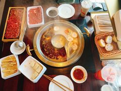 -巴邑火锅(江北万达店)