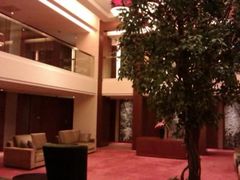每两层一个的跃层公共会议区-裕景大饭店