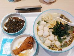 -灵芝妹子海鲜米线(凯德和平广场店)