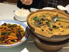 小鸡炖蘑菇粉条-北院·果木烤鸭·25年东北菜(创意产业园店)