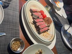 -MONICH牛排融合餐厅(和义大道购物中心店)