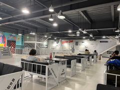 -极限PLAY运动娱乐新世界·团建派对潮玩休闲馆·室内蹦极高空游乐园