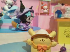 -名创优品(北京新中关购物中心地铁层店)