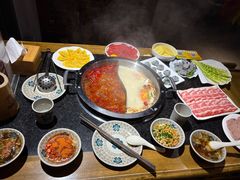 大骨汤鸳鸯锅-蓉城老院十一年川味老火锅(中南店)