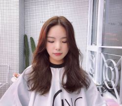 -SWANK SALON