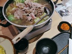 -川堂风·跷脚牛肉·乐山爆炒(宝山日月光店)