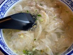 崖口鲜虾云吞-香山家宴