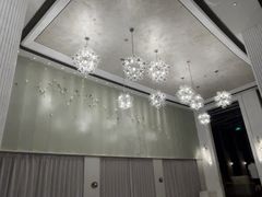 -浅深(世茂滨江精品店)