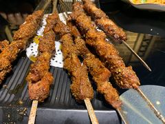-东口码头·烧鸽子·鱼头泡饼·地方菜(金鹰悦城店)