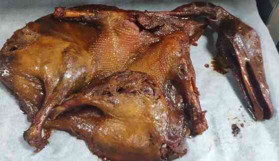 改名叫卢记向塘酱鸭我根据导航去找到的服务态度一般但是酱鸭的味道不