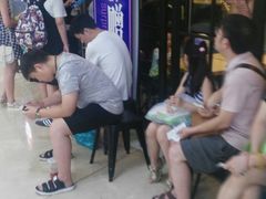 -阿香米线(中原万达店)