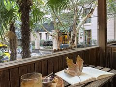 -CAFE CHEZ W一木家(香山路店)