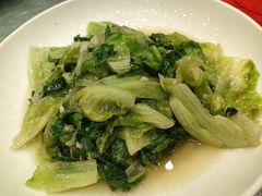 -侬佳蒸菜馆(听潮店)