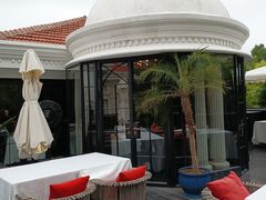 -弦月窗LUNETTE BY AMANDA(复兴路店)