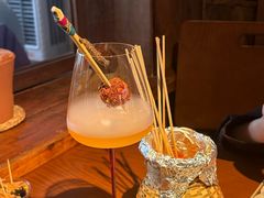 -包整·丝娃娃(一览甲秀楼风景店)