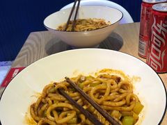 -壹粉屋新疆炒米粉(建外SOHO东区店)