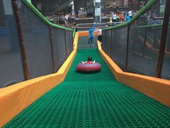 -蒙特利亲子乐园