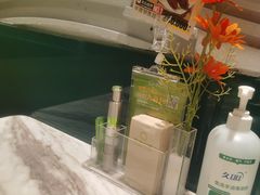 -汤城小厨•粤菜•靓汤(西直门凯德MALL店)