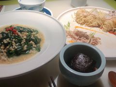 东坡肉-桂满陇天书(南京德基旗舰店)