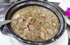 Chicken Intestines and Sweet Potato Noodles in Chicken Broth