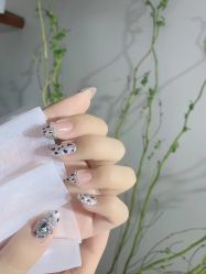 -瞧·享轻奢美甲美睫