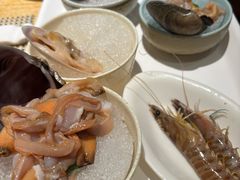 -雍和会海鲜姿造自助(湖东路店)
