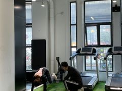 -汗水空间私教健身连锁(SM广场店)