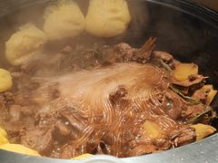 -高家小院铁锅炖大鹅(哈西高铁站店)