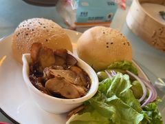 -老鼎万春卤菜(五代传承创始老店)