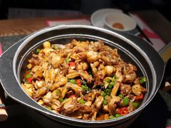 青椒紫苏味-蛙小侠·沸腾砂锅(南山欢乐颂店)