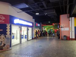 -成都星期8小镇(江宁南路店)