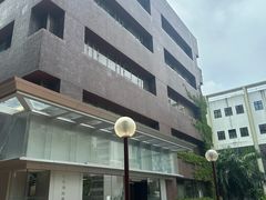 -香港大学