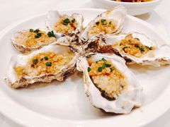 -鱼鲜饭香·招牌汽锅剁椒鱼头王