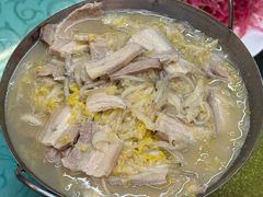 银锅猪肉炖粉条-东北四季饺子王(华山路店)