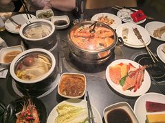 -钱小奴海鲜自助黑金店(杭州滨江龙湖店)