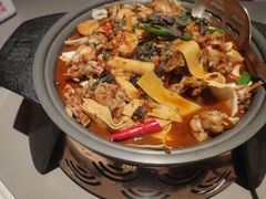 -龙巢盱眙龙虾·牛蛙·烧烤宵夜(八卦岭店)