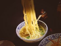 -小国抻面大烧烤馆
