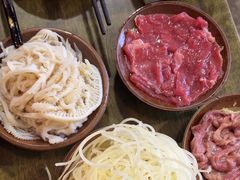 -黄潇洒老火锅(九眼桥宏济巷店)