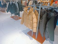 -LuOne凯德晶萃广场(徐家汇路店)