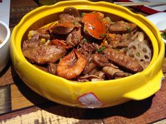 -多嘴肉蟹煲(万达店)