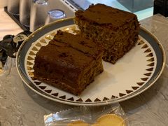 -Fridi Patisserie Cafe