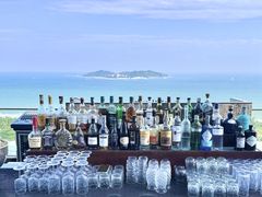 -瑰丽酒店·海吧·天际下午茶·现场DJ·天台酒吧