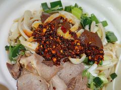 -遵义虾子张六羊肉粉(普陀路店)